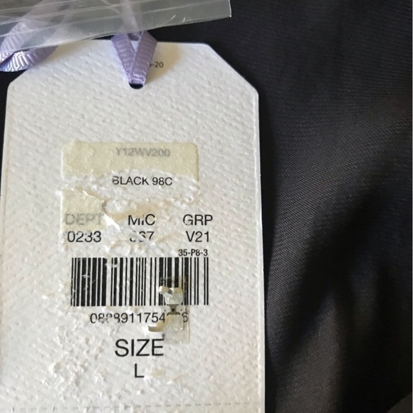 2 for $26 NWT VAN WINKLE & CO Solid Soft Satin Top - Size Large - Picture 9 of 10